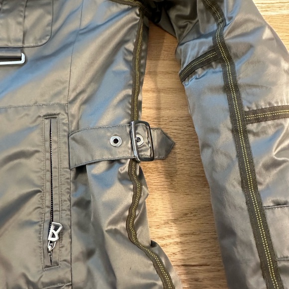 Women’s Bogner ski jacket - Picture 6 of 13